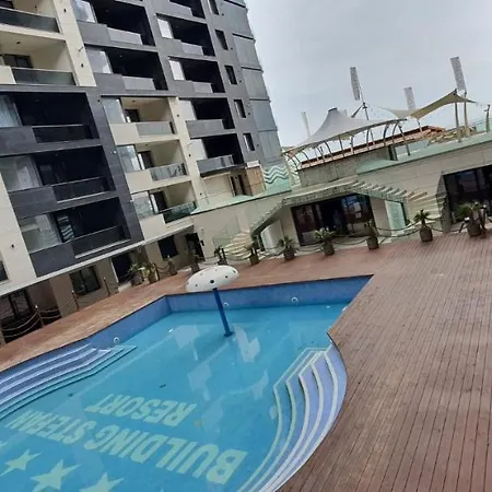 Апартаменты Seaside Luxury Building Stefan Нэводари
