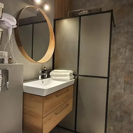 Апартаменты Seaside Luxury Building Stefan *